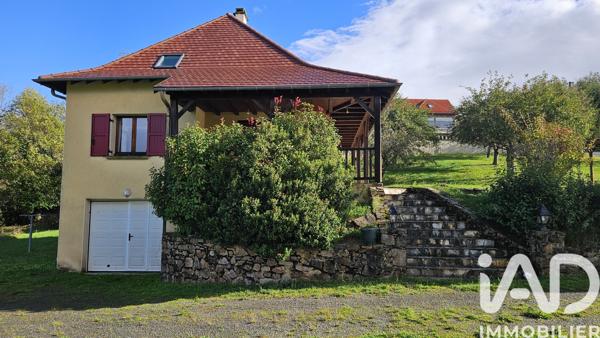 Maison à vendre 5 pièces 132 m² Saint-Étienne-de-Maurs