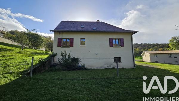 Maison à vendre 5 pièces 132 m² Saint-Étienne-de-Maurs