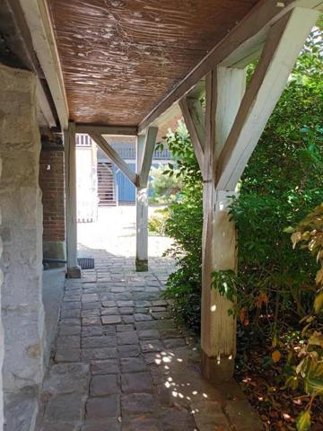 Milly-la-Forêt (91490) Ensemble immobilier de caractère – 6 logements indépendants – 1 300 m² de terrain