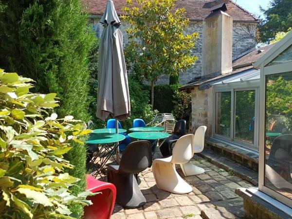 Milly-la-Forêt (91490) Ensemble immobilier de caractère – 6 logements indépendants – 1 300 m² de terrain