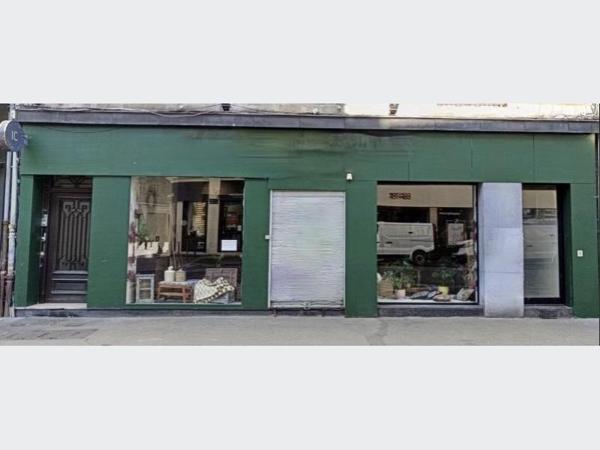 Local commecrial à Louer à LILLE 2000 €