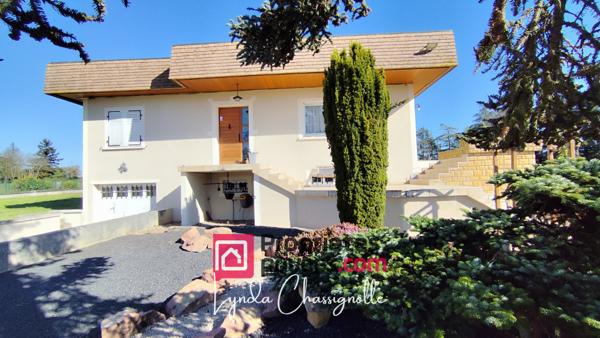 Maison 7 pièces - 187 m² - Terrain 4 500 m² - Riorges - Garage + dépendance