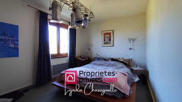 Maison 7 pièces - 187 m² - Terrain 4 500 m² - Riorges - Garage + dépendance