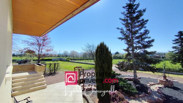Maison 7 pièces - 187 m² - Terrain 4 500 m² - Riorges - Garage + dépendance