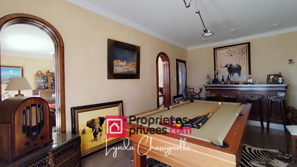Maison 7 pièces - 187 m² - Terrain 4 500 m² - Riorges - Garage + dépendance