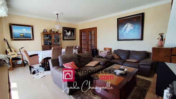 Maison 7 pièces - 187 m² - Terrain 4 500 m² - Riorges - Garage + dépendance