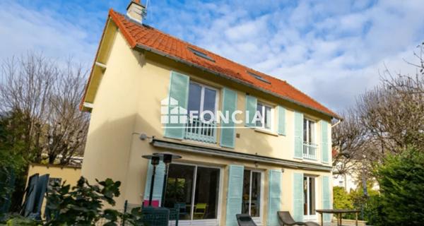 À vendre Maison 6 pièces 178 m² - Saint-maur-des-fossés 94100