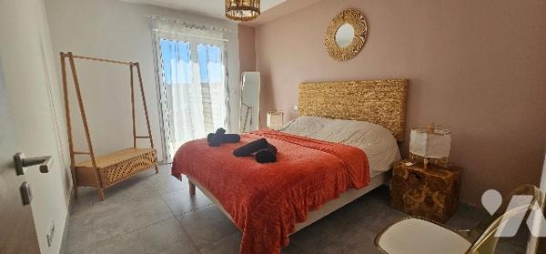 Appartement/villa T3 mitoyen avec jardin, garage et parking aux portes de Bonifacio