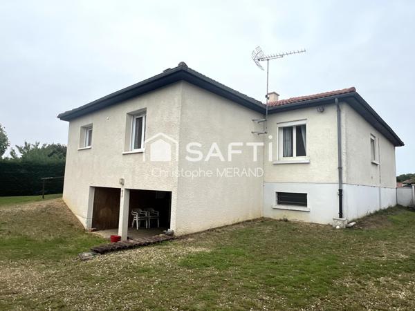 Dans le Centre d'INGRANDES Pavillon 4 chambres