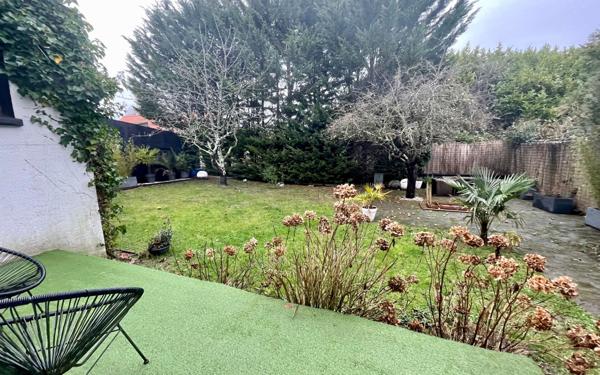 Maison à vendre    6 pièces • 181 m2 Cucq