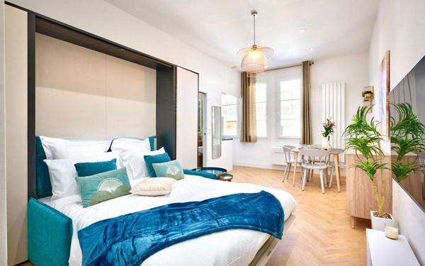 Appartement à vendre    1 pièce • 27 m2 Nice