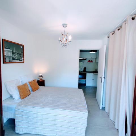 ST AYGULF (83370) T2 TERRASSE GARAGE ET MER A PIED