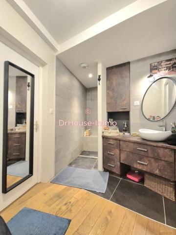 Appartement à vendre 6 pièces de 174 m²