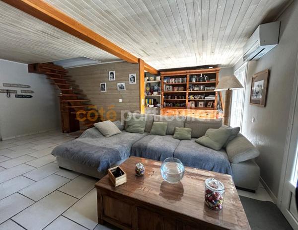 Vente
                Maison283 m² - 8 Pièces -
                    LA TREMBLADE (17390)