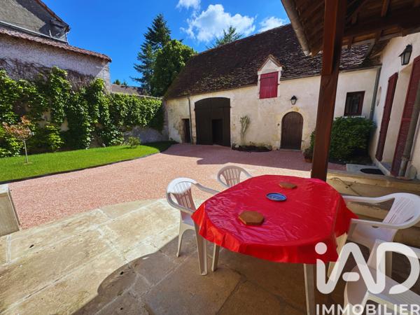 Maison à vendre 9 pièces 233 m² Entrains-sur-Nohain