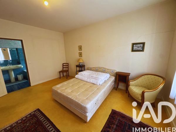 Maison à vendre 9 pièces 233 m² Entrains-sur-Nohain