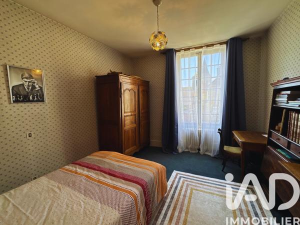 Maison à vendre 9 pièces 233 m² Entrains-sur-Nohain