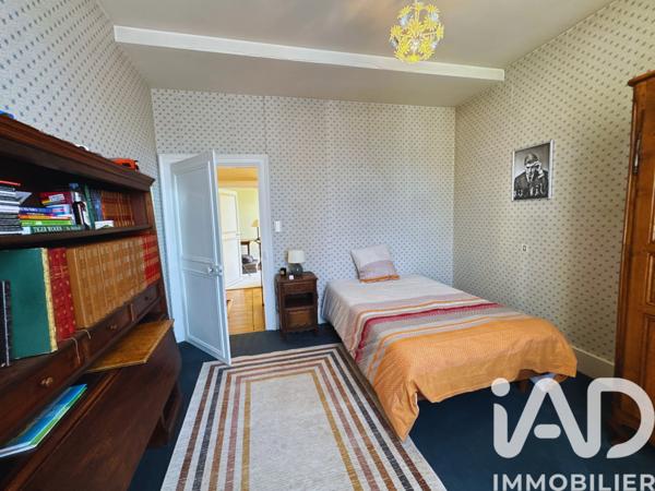 Maison à vendre 9 pièces 233 m² Entrains-sur-Nohain