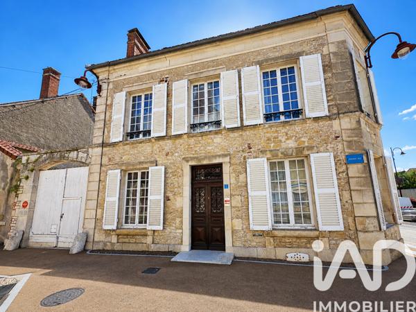 Maison à vendre 9 pièces 233 m² Entrains-sur-Nohain