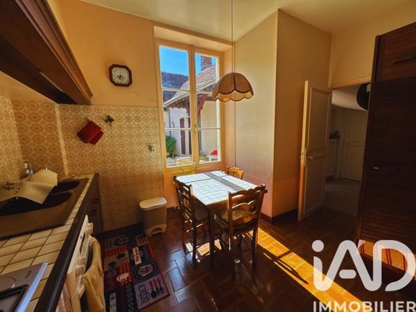 Maison à vendre 9 pièces 233 m² Entrains-sur-Nohain
