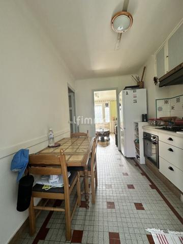 Maison familiale dans la Sarthe, 72310