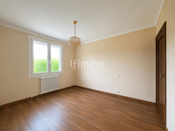 Maison familiale dans la Sarthe, 72310