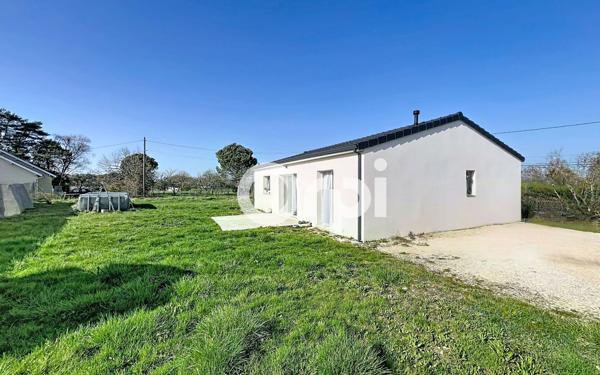 Maison à vendre    5 pièces •  Atur