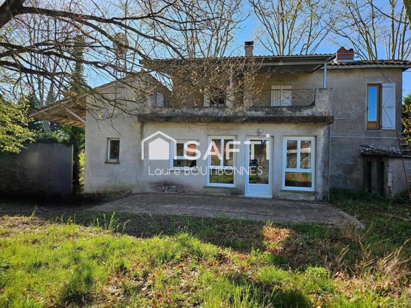 Maison à rénover avec jardin arboré