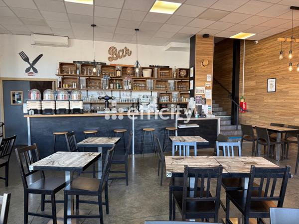 Fonds De Commerce
        
        - 245 m² Exclusivité 79 900 € *