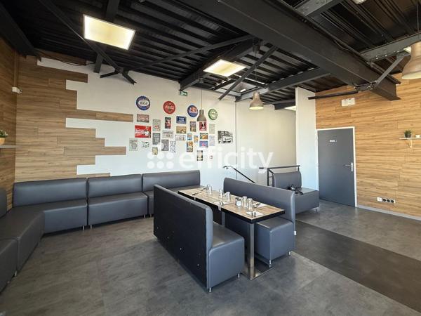 Fonds De Commerce
        
        - 245 m² Exclusivité 79 900 € *