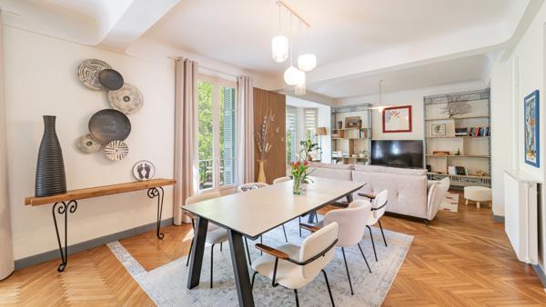 Appartement à vendre |  Antibes |  5 pièces | 143,5 m²
