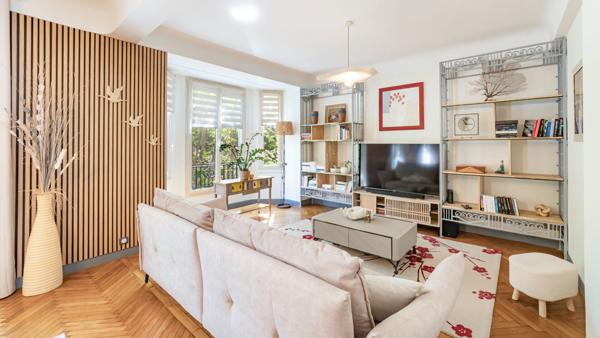 Appartement à vendre |  Antibes |  5 pièces | 143,5 m²