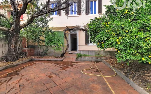 Maison à vendre    7 pièces •  Toulon