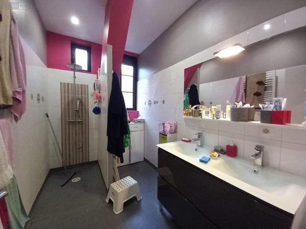 Appartement rénové à vendre à Murat dans le Cantal (15300), ref : FG/2262