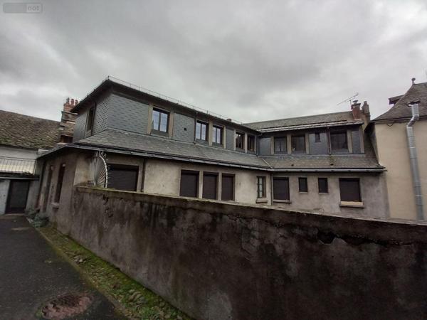 Appartement rénové à vendre à Murat dans le Cantal (15300), ref : FG/2262