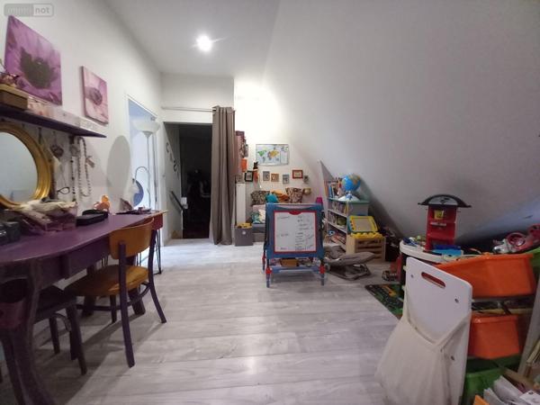 Appartement rénové à vendre à Murat dans le Cantal (15300), ref : FG/2262