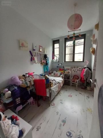 Appartement rénové à vendre à Murat dans le Cantal (15300), ref : FG/2262