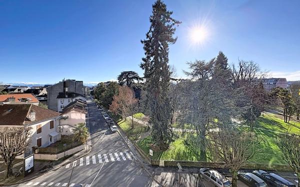 Appartement à vendre    8 pièces • 167 m2 Pau