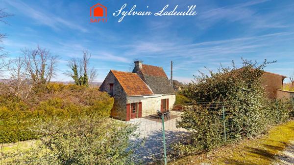 Ensemble de 2 Gîtes indépendants sur 1459 m2 de terrain