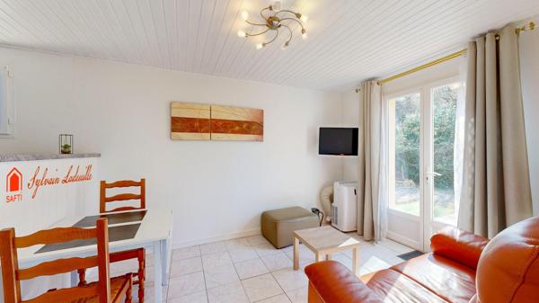 Ensemble de 2 Gîtes indépendants sur 1459 m2 de terrain