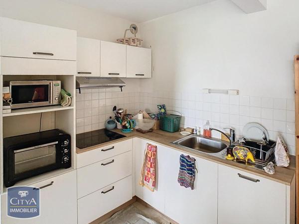 Appartement à louer 2 pièces 49.43m² Auray (56400)