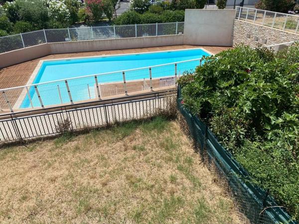 Vente                                                      Appartement
                        
                     3 pièces                      62 m2                     à Bormes-les-Mimosas