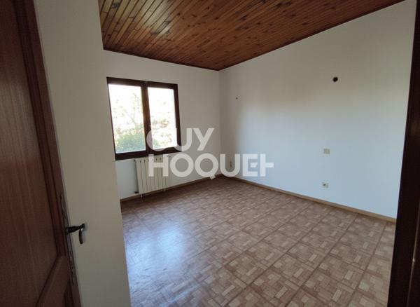 Maison 5 pièces - 127 m² - PP - ENTRAIGUES sur la SORGUE - Terrain 629 m² - Piscine