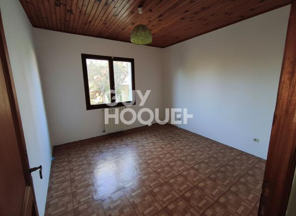 Maison 5 pièces - 127 m² - PP - ENTRAIGUES sur la SORGUE - Terrain 629 m² - Piscine