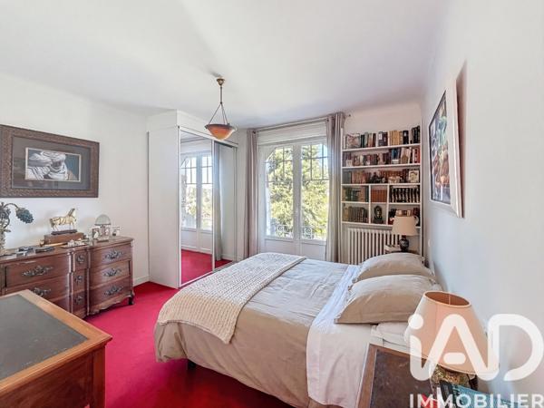 Maison à vendre 6 pièces 200 m² Vaucresson