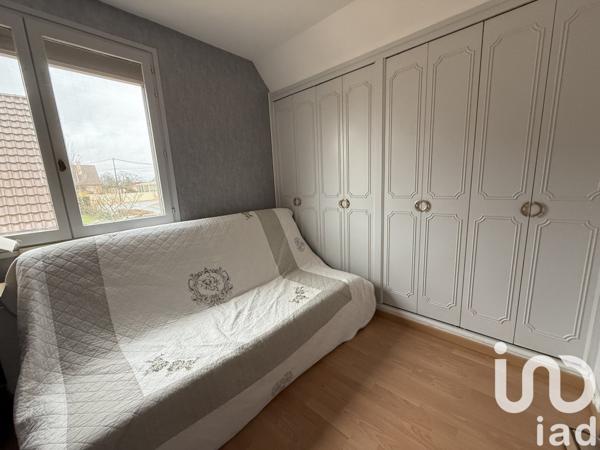 Maison 5 pièces de 98 m² à Charnay-lès-Mâcon (71850)