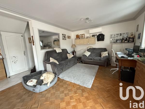 Maison 5 pièces de 98 m² à Charnay-lès-Mâcon (71850)