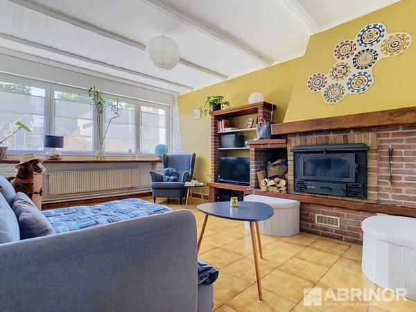 MAISON SEMI-INDIVIDUELLE, 3 CHAMBRES, JARDIN DE VILLE, DEPENDANCE. VILLENEUVE D ASCQ