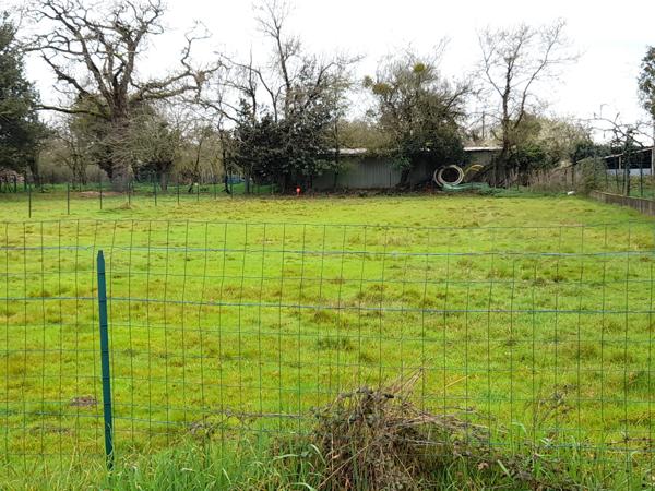 Terrain constructible LE CELLIER