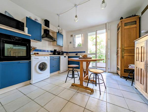 MAISONS-LAFFITTE - Appartement 4 pièces de 80 M² + balcons + cave + séchoir + parking extérieur , Maisons laffitte MAISONS-LAFFITTE - Appartement 4 pièces de 80 M² + balcons + cave + séchoir + parking extérieur , Maisons laffitte